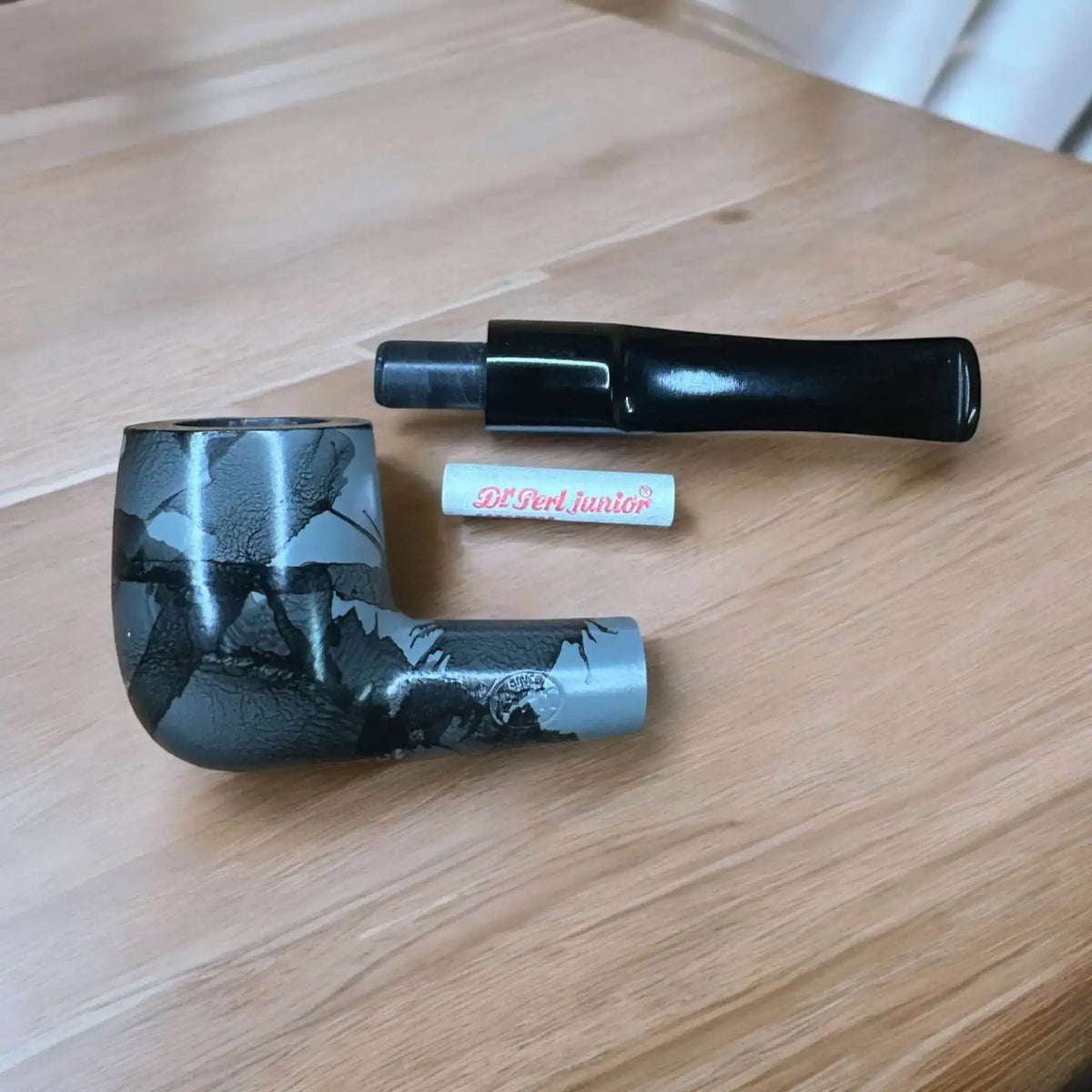 MOSS Grey 6164 – Rak 9 mm Filterpipa i Pearwood