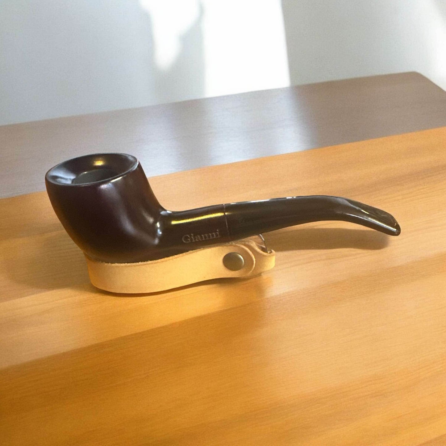 Gianni Kvartsböjd Briar Pipa med Sluttande Skål – Mästarklass i Italienskt Hantverk - Pipe-Shop.se