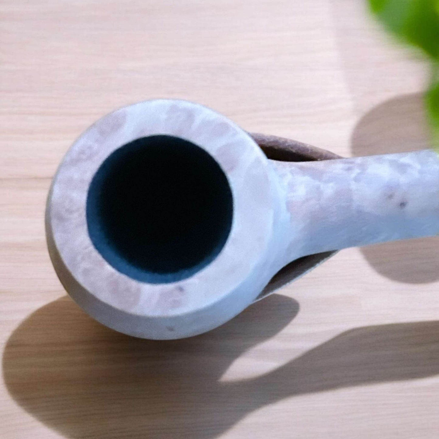 Jean-Claude Rak Briarpipa i Naturlig Briarrot med Gult Akrylmunstycke - Pipe-Shop.se