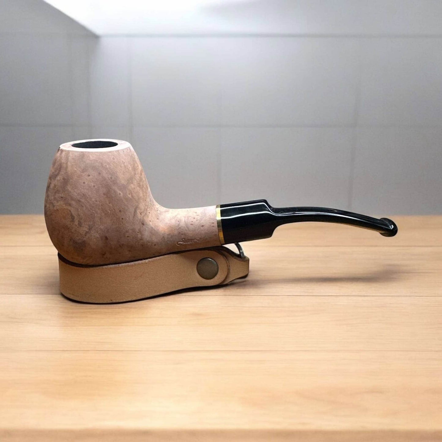 Jean Claude Tobakspipa – Klassisk Elegans i Naturlig Briarrot - Pipe-Shop.se