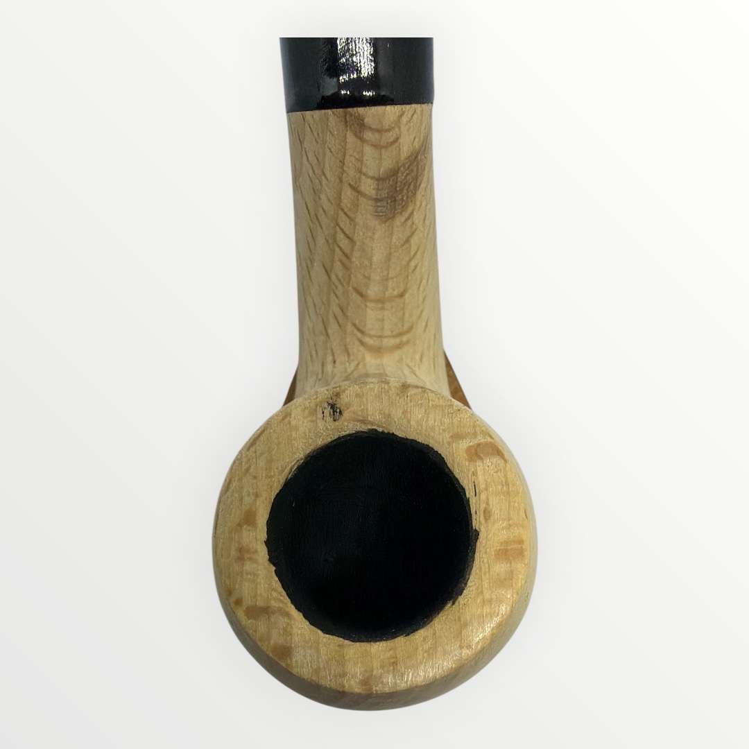 Pipa Naturell – Obehandlad Träpipa i Modell Bent Brandy (137mm)