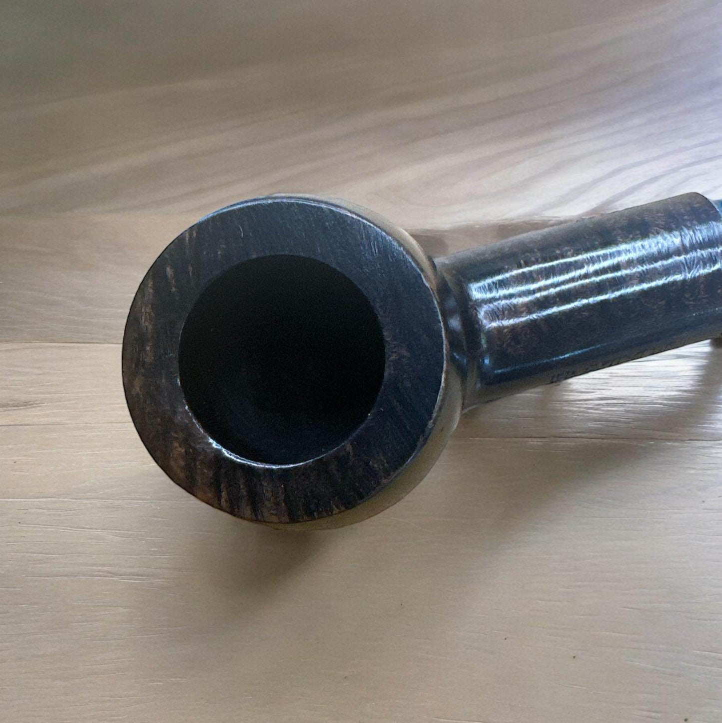 Pipa Ratos New city Polish No. 350 – Elegant Design och Högkvalitativ Konstruktion - Pipe-Shop.se