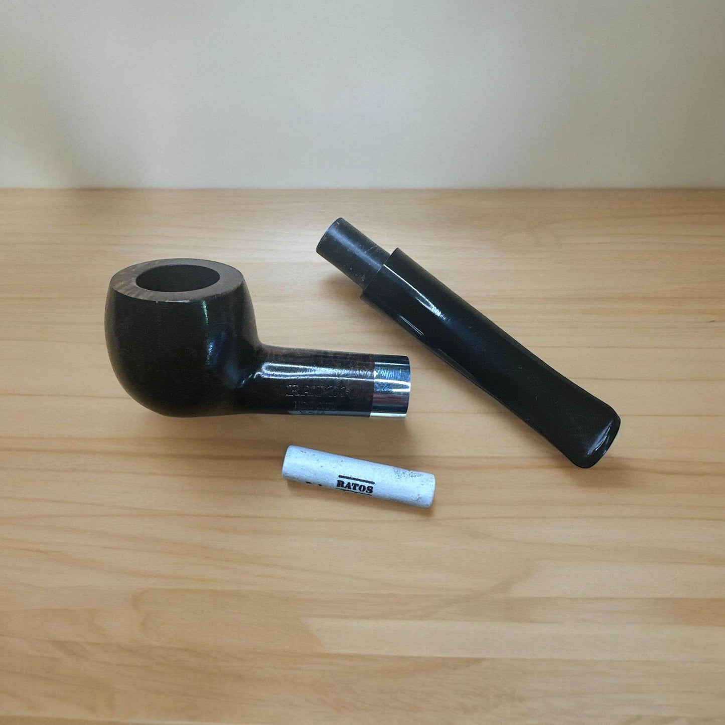 Pipa Ratos New city Polish No. 350 – Elegant Design och Högkvalitativ Konstruktion - Pipe-Shop.se