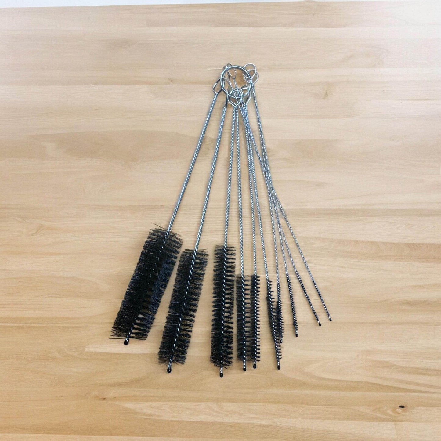 Rengöringsborstar för Pipvård – Håll Din Pipa Ren och Fräsch - Pipe-Shop.se