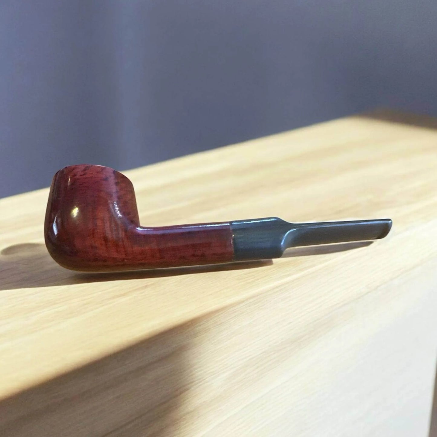 Billiard Träpipa – Walnut Brown/Red Polished | Tidlös stil och funktion