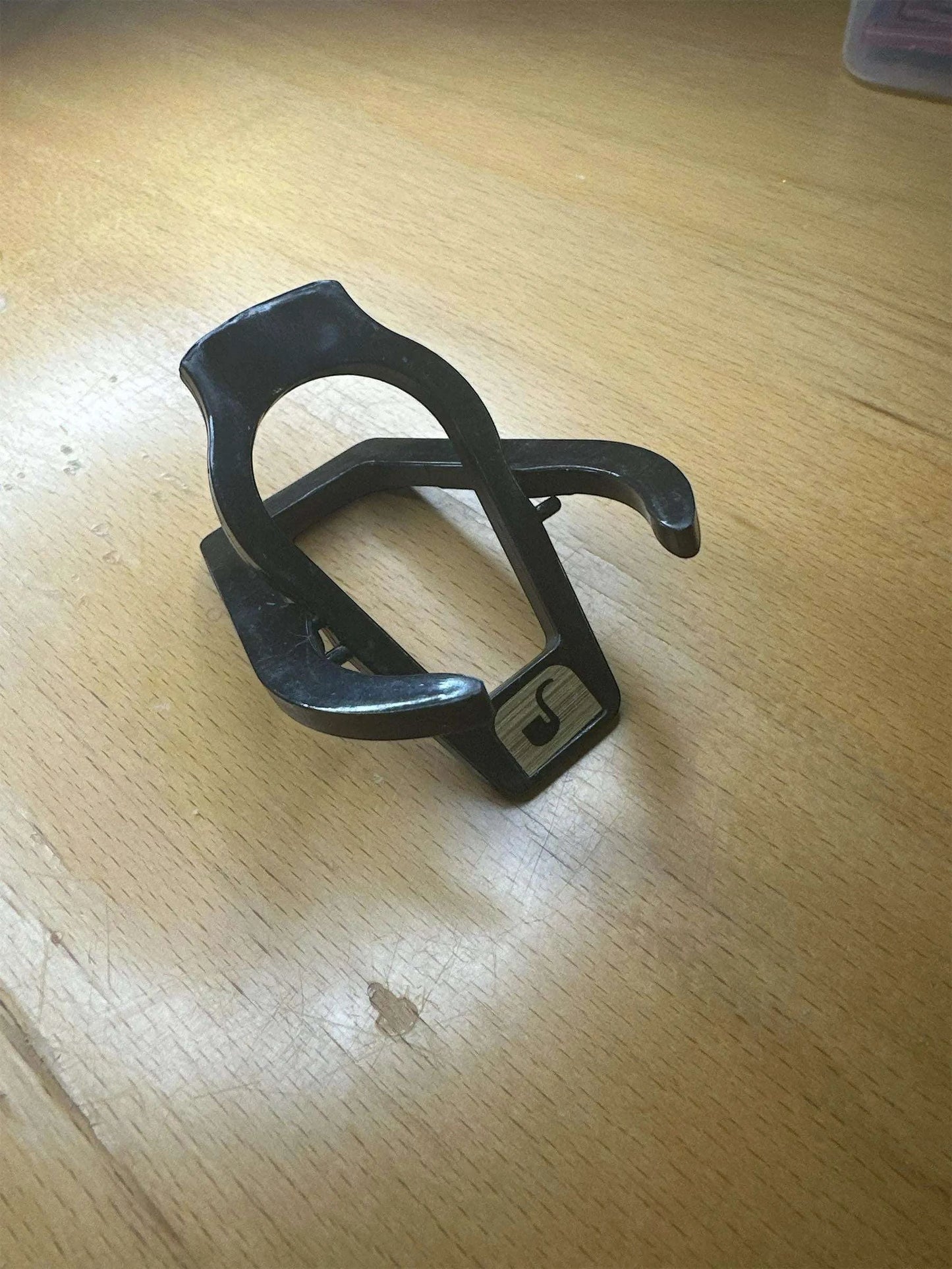 Pipställ Pocket i Plast – Praktisk och Lättviktig Förvaring för Din Pipa