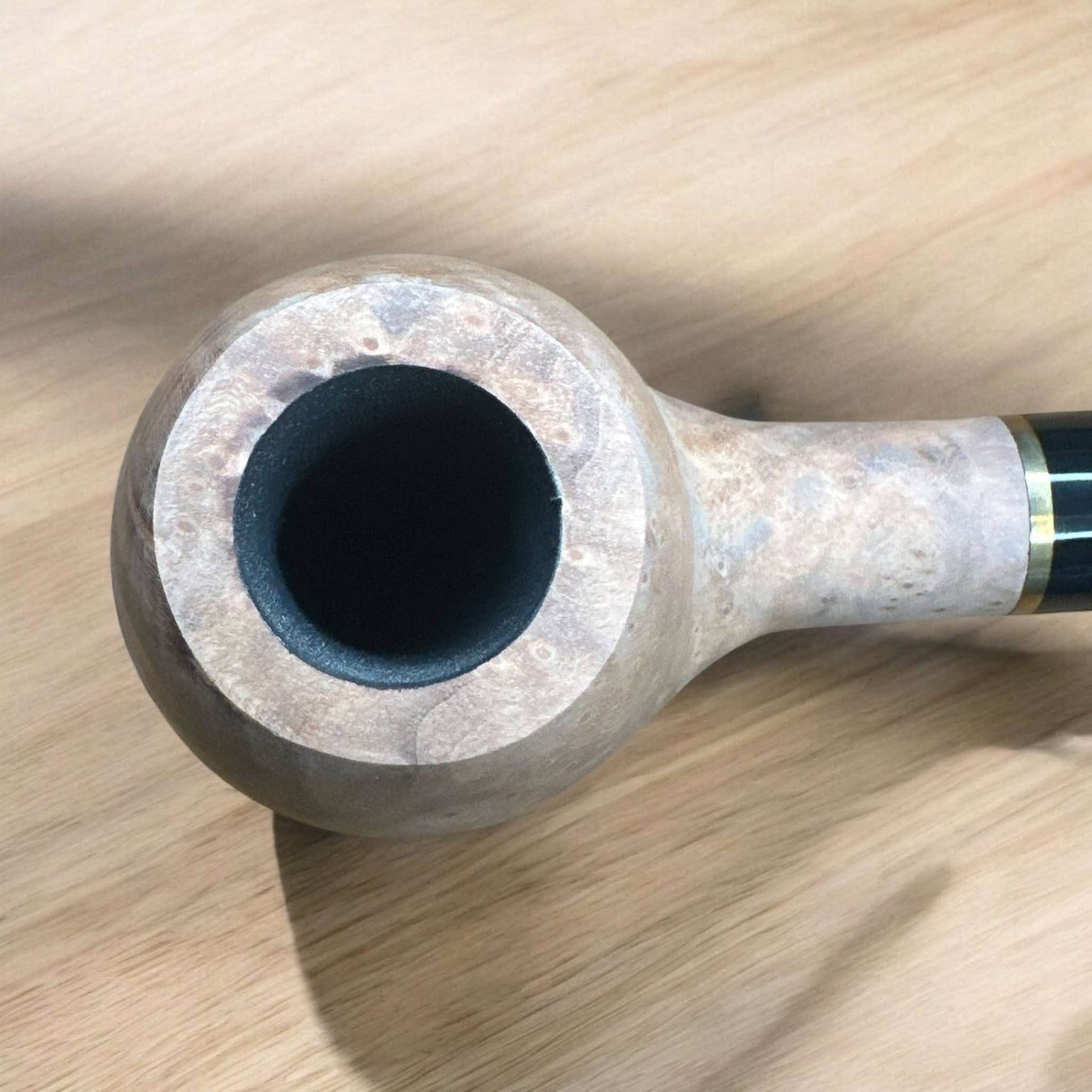 Jean Claude Tobakspipa – Klassisk Elegans i Naturlig Briarrot - Pipe-Shop.se