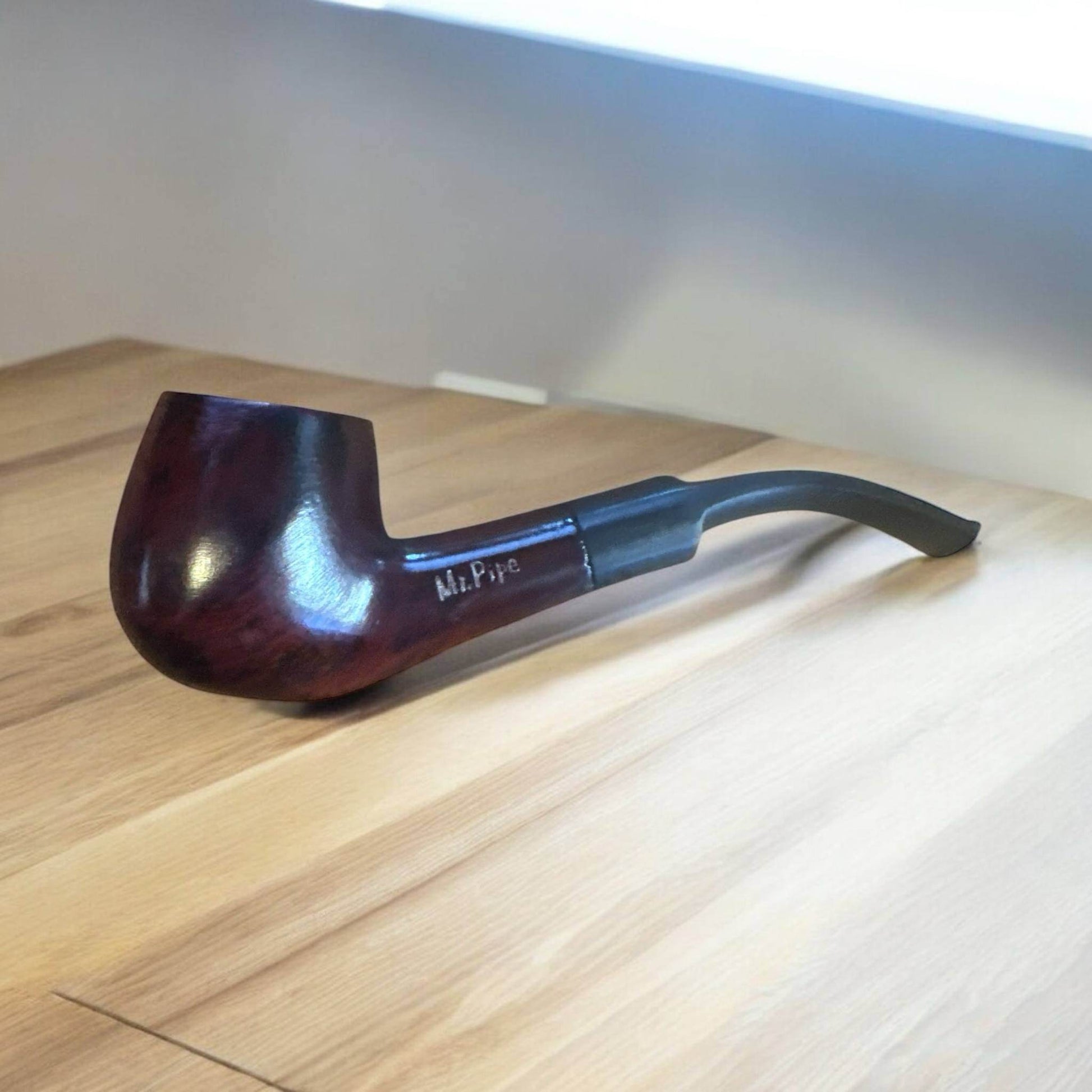 Komplett Nybörjarset med Böjd Träpipa – Inkl. Pipställ, Piptändare & Tillbehör - Pipe-Shop.se