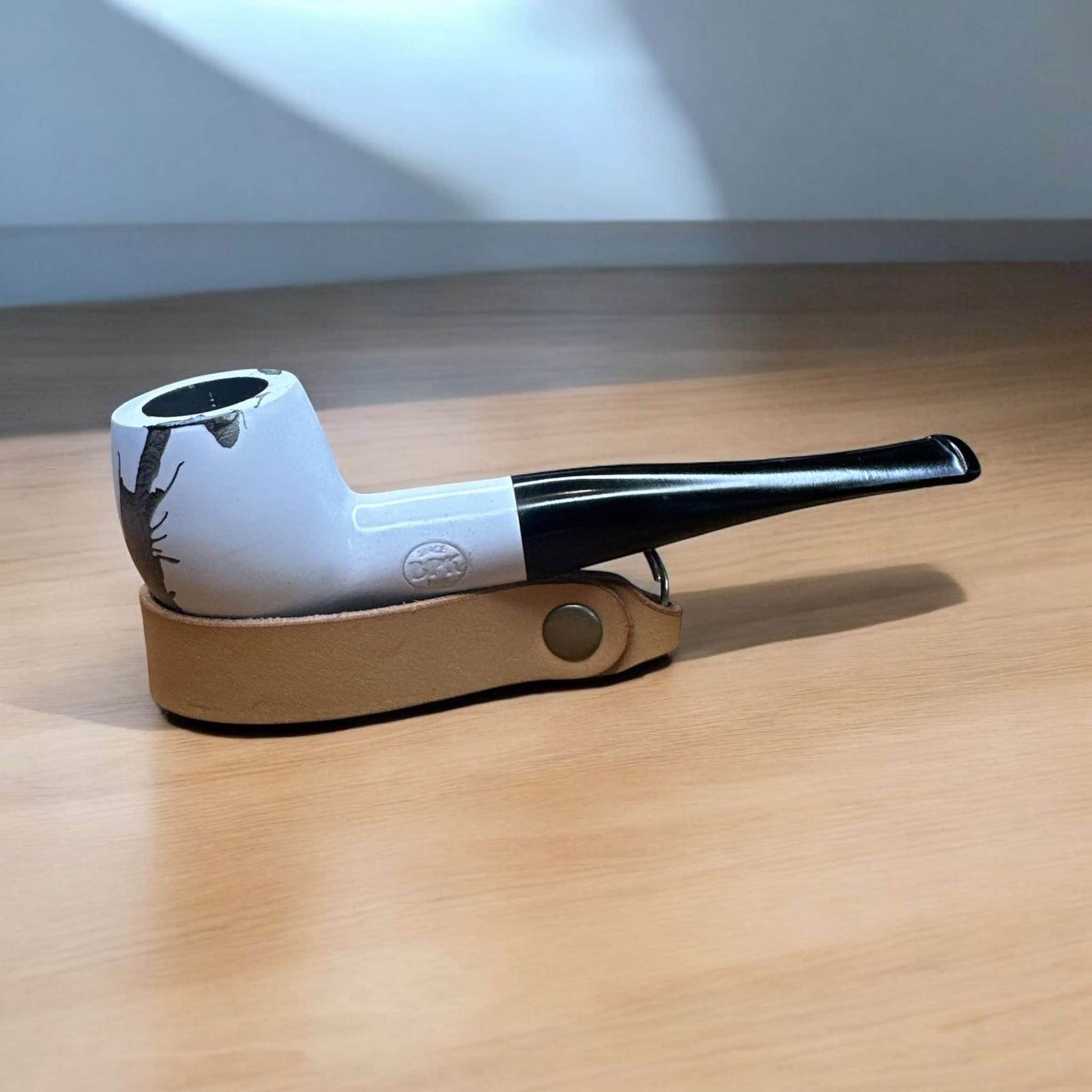 MOSS White 6237 – Rak 9 mm Filterpipa i Behandlad Pearwood - Pipe-Shop.se
