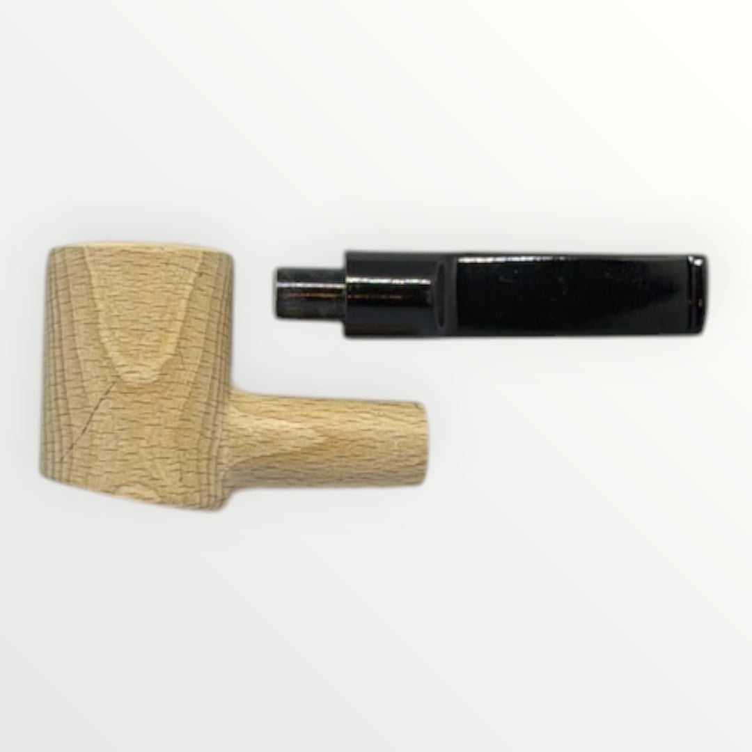 Pipa Naturell – Obehandlad Självstående Pipa i Modell Poker (141mm)
