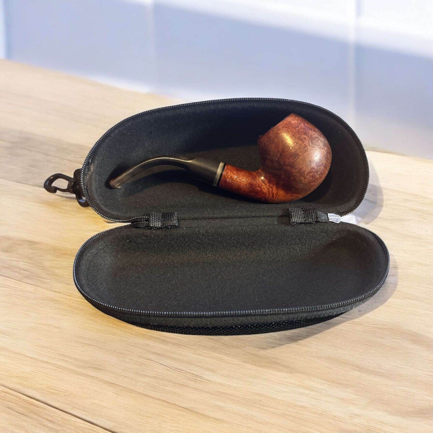 Pipfodral för En Pipa – Hårt Material med Dragkedja för Optimalt Skydd - Pipe-Shop.se