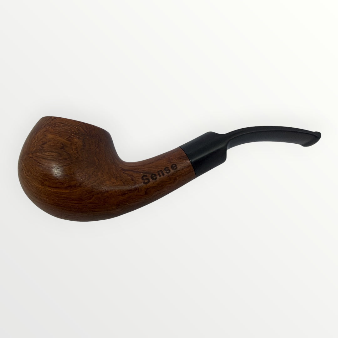 Sense Bent Billiard – Kvartsböjd Träpipa med Presentask & Tygpåse